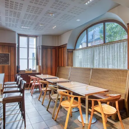 Hotel Au Terminus 3*