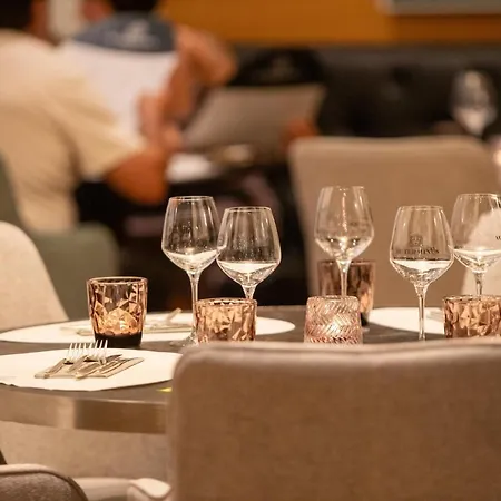 Au Terminus 3* Sierre