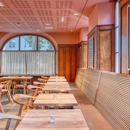 Hotel Au Terminus 3*