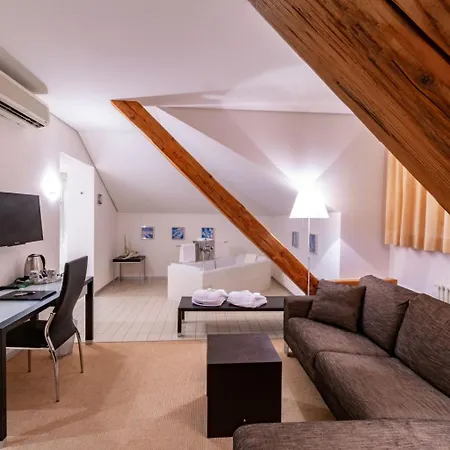 Hotel Au Terminus